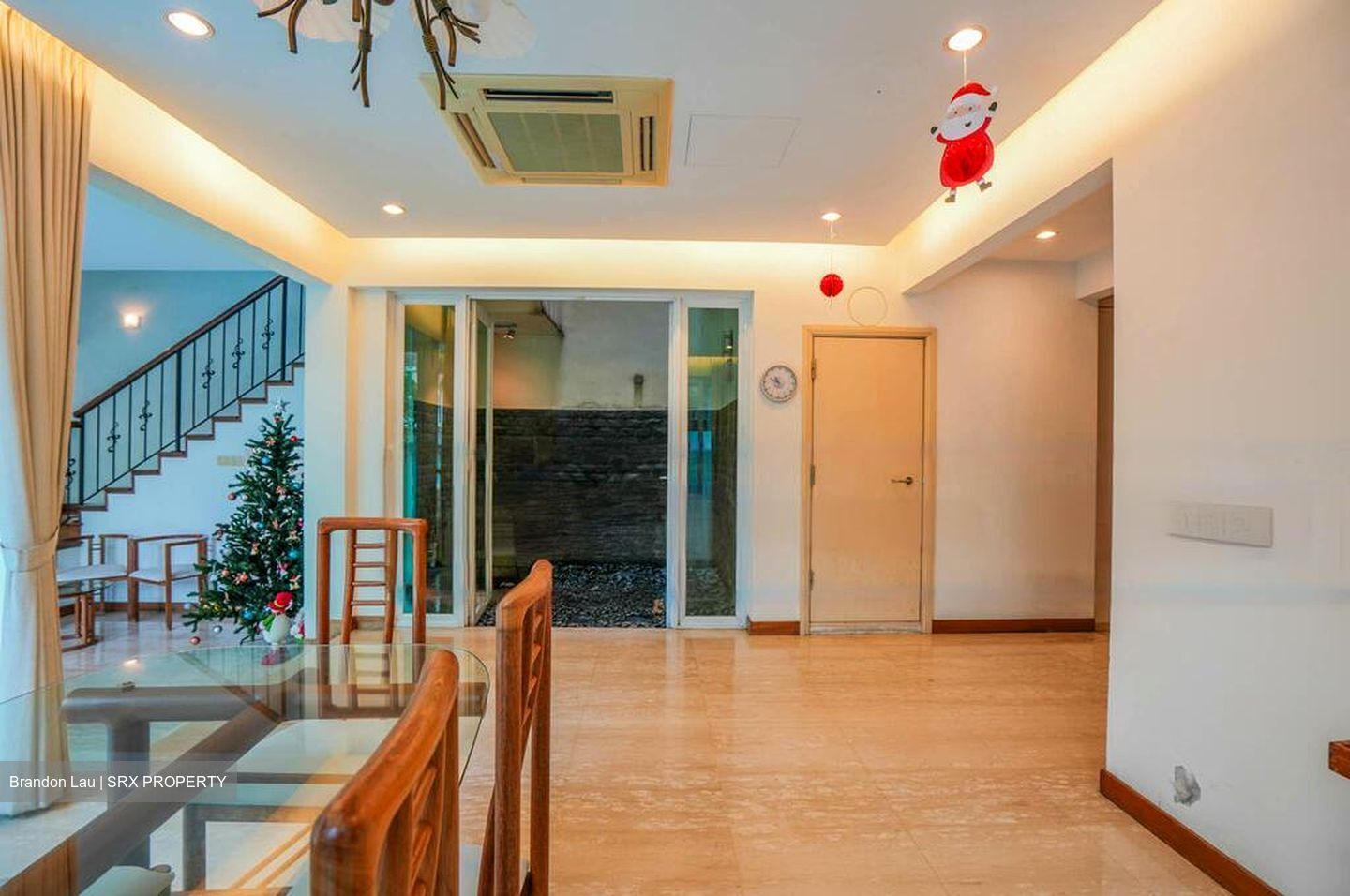 Sembawang Hills Estate (D20), Semi-Detached #467268011